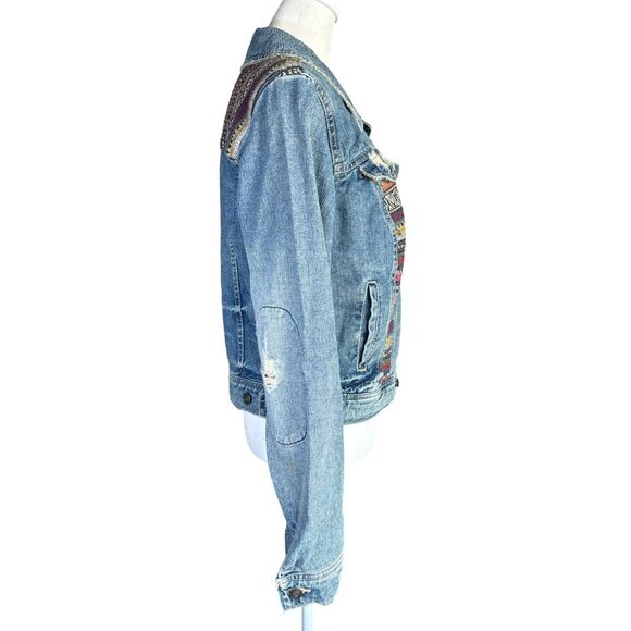 Free People Womens Jean Jacket Size 8 Blue Trucker Distressed Baja Aztec Denim - Picture 5 of 10